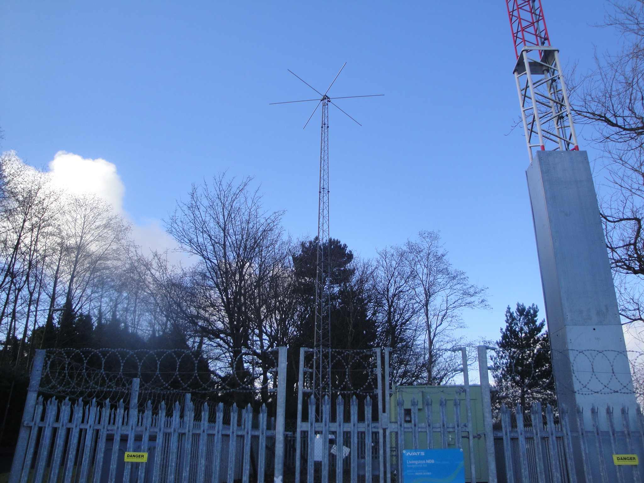 uw  mast